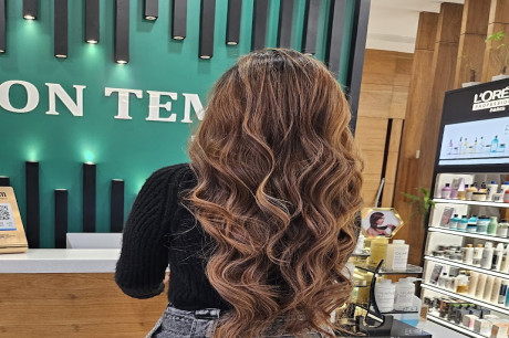 Bon Temps Salon
