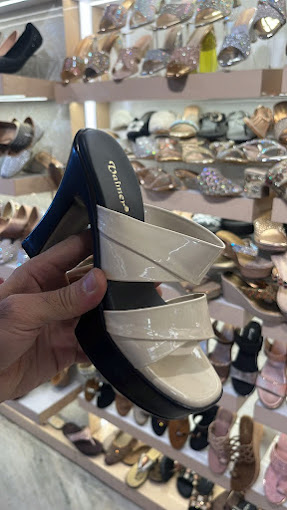 Impression Footwear