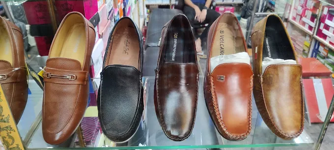 FASHION FOOT WEAR