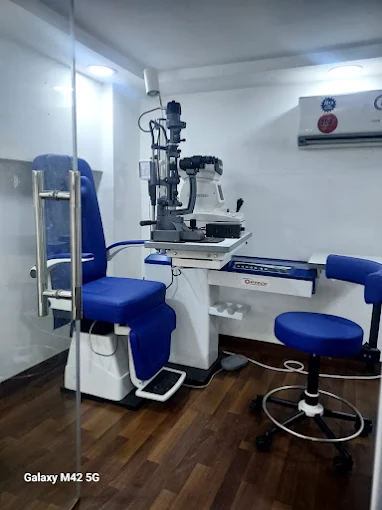 DR VARUN GUPTA