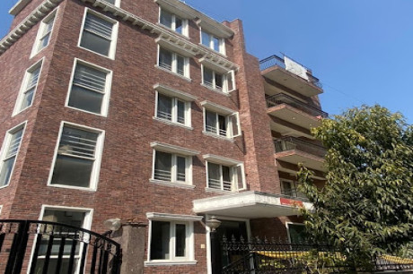 Casa Meera Hotel